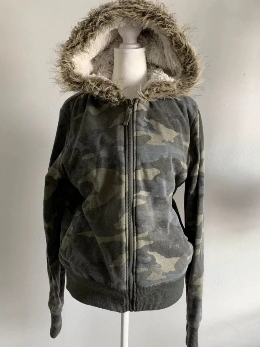 Vintage Letter Fur Collar Hooded Sweatshirt