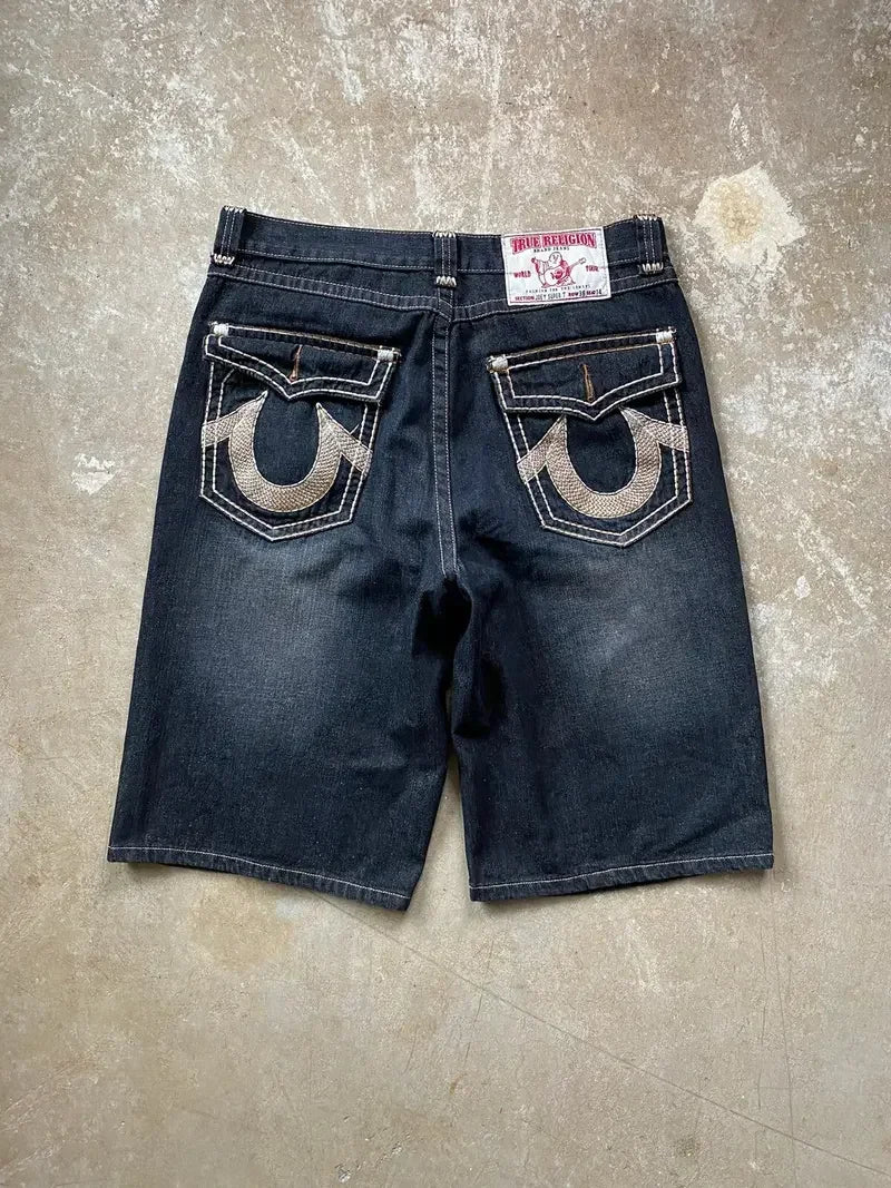 High-end new embroidered denim shorts